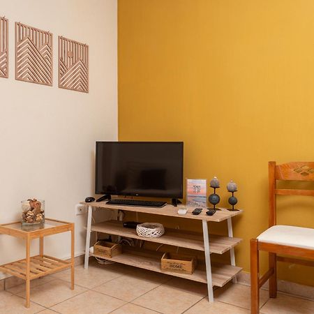 Mini Art Apartments Gerani  Exterior photo